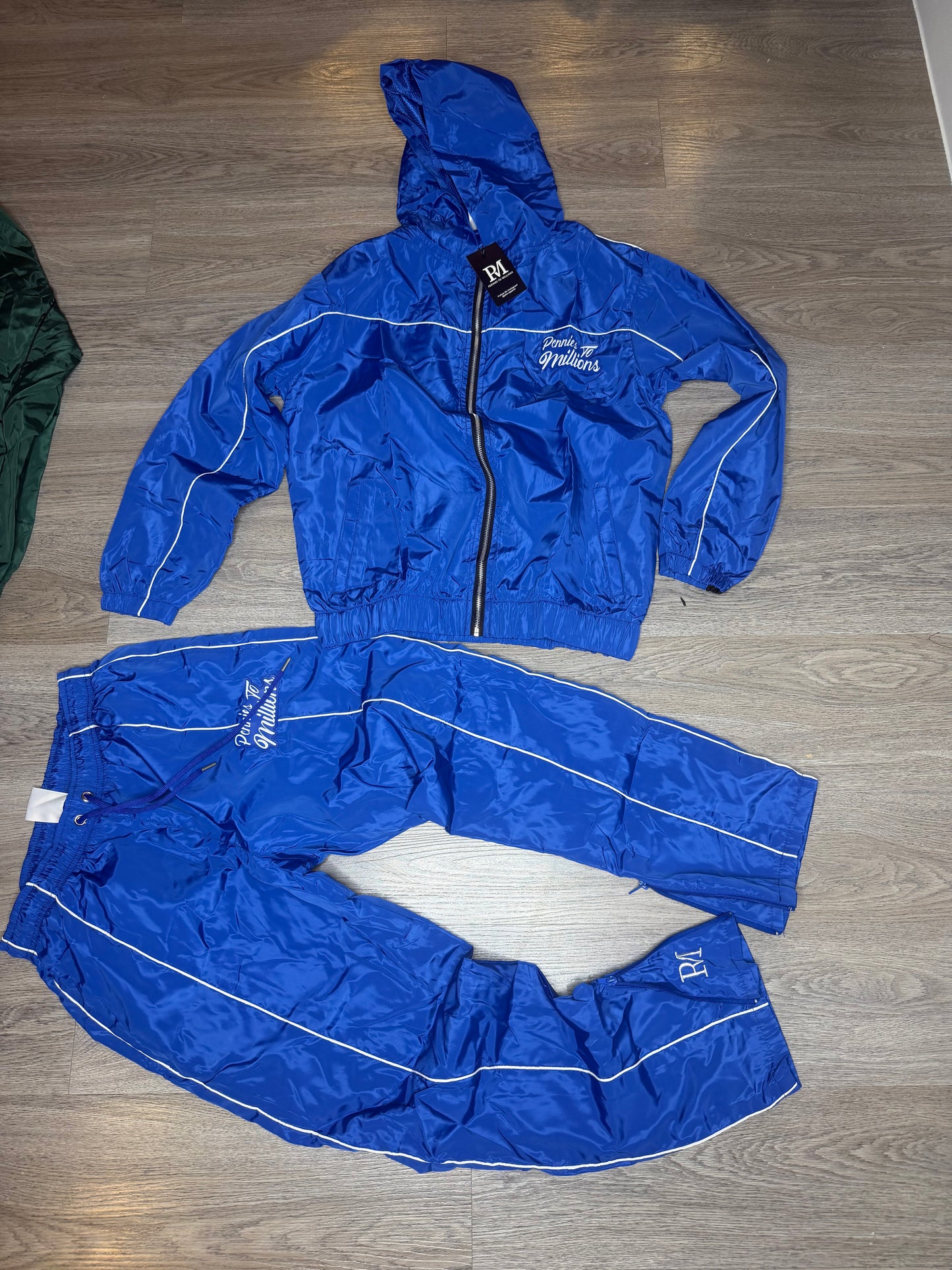 Hustlers Know How To Adapt Windbreaker Set