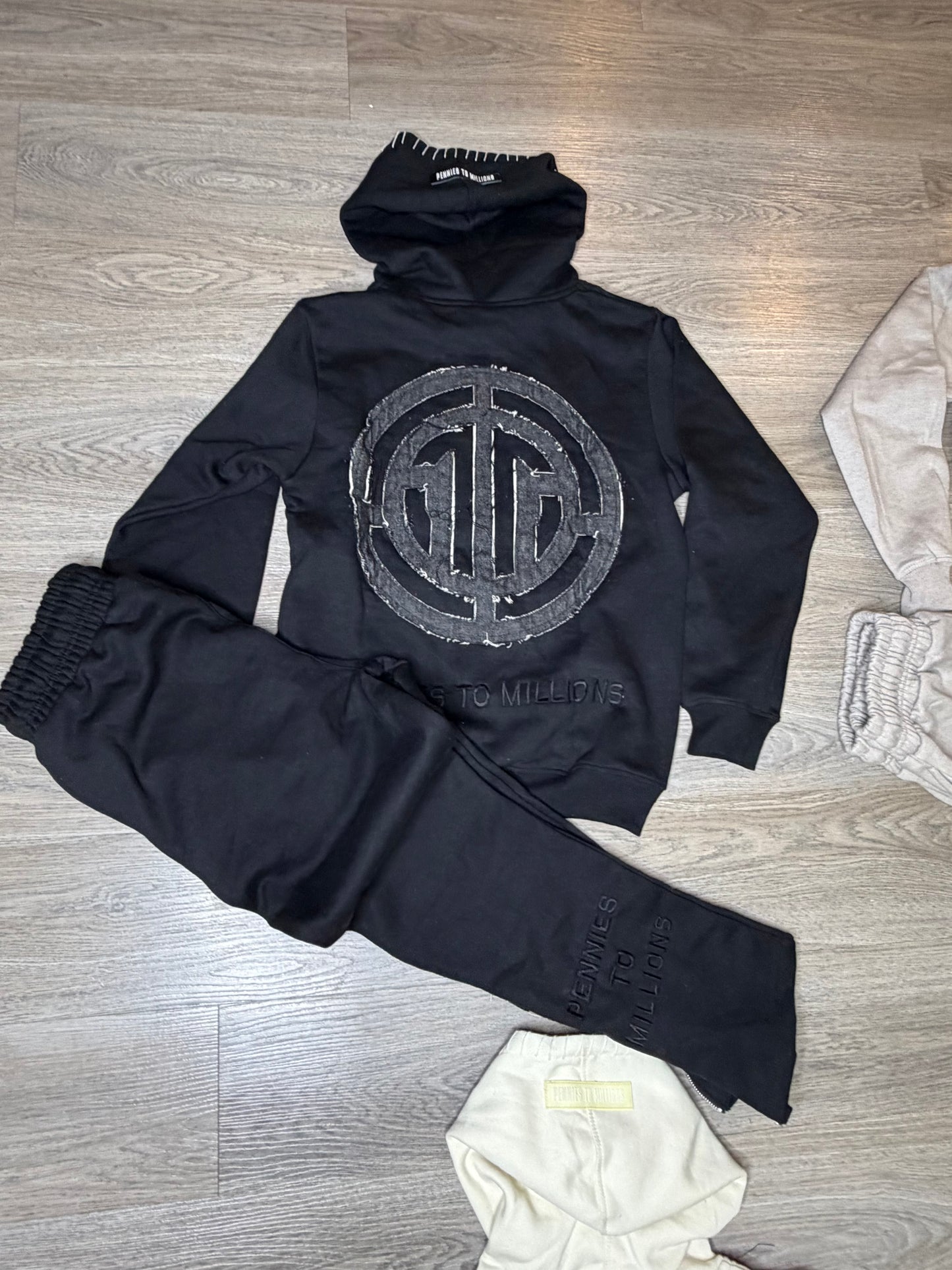 Distressed Logo Set