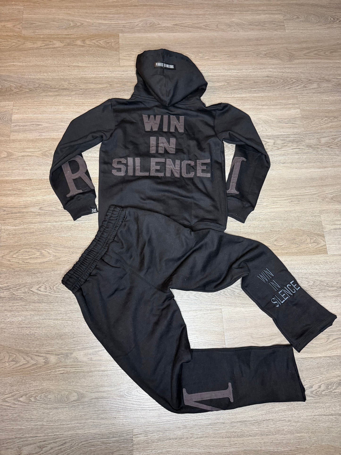 Win In Silence Set