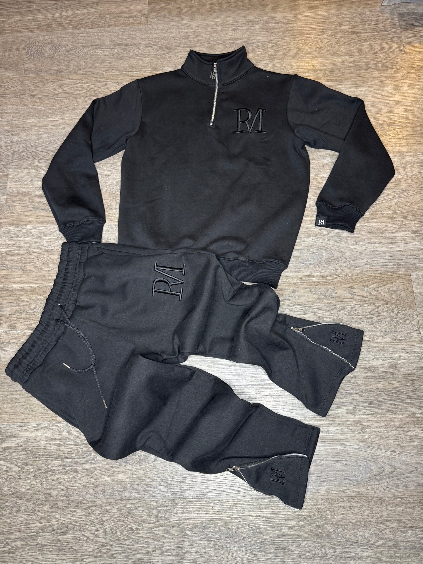 3D Logo Quarter Zip Set
