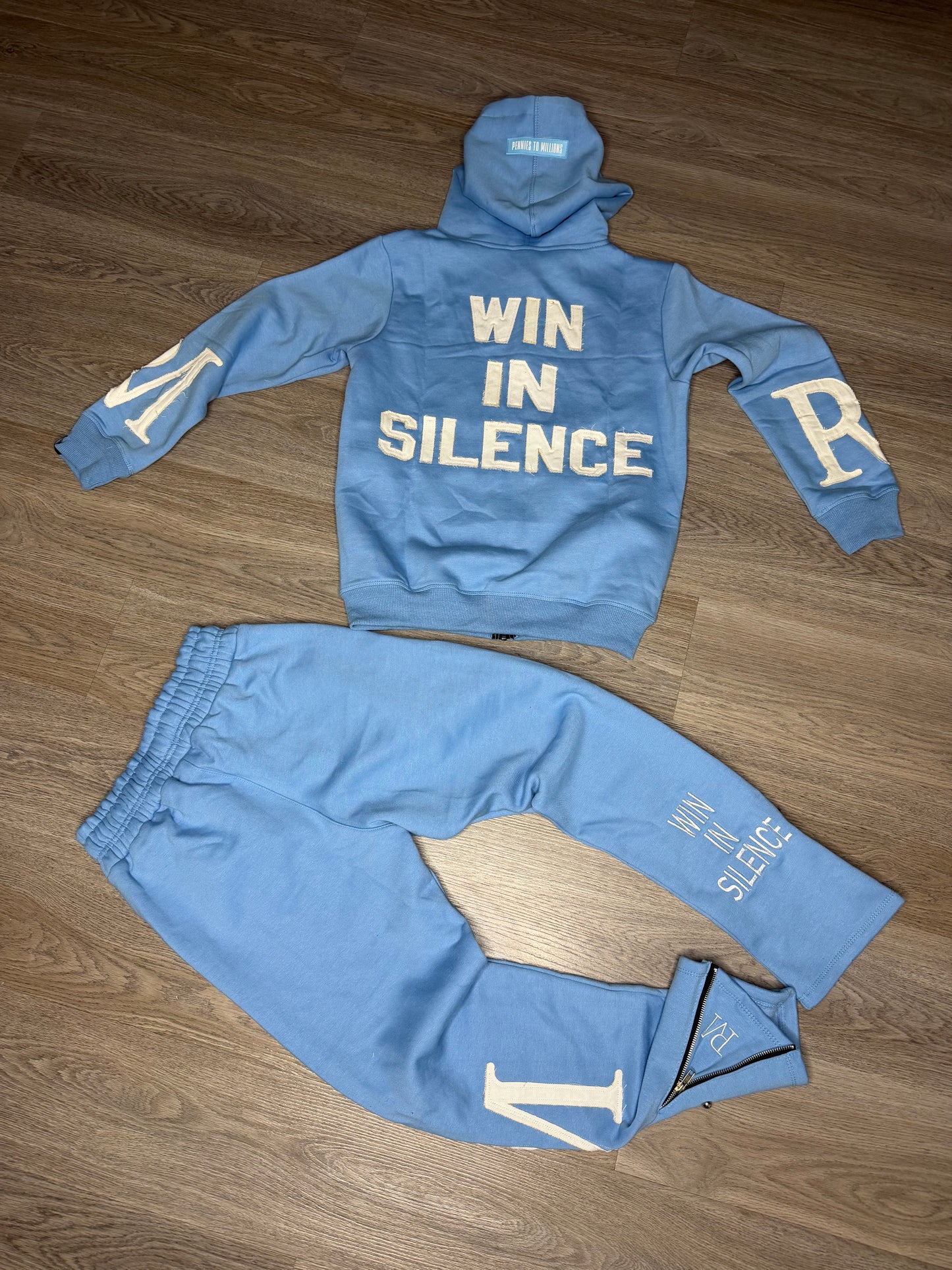 Win In Silence Set