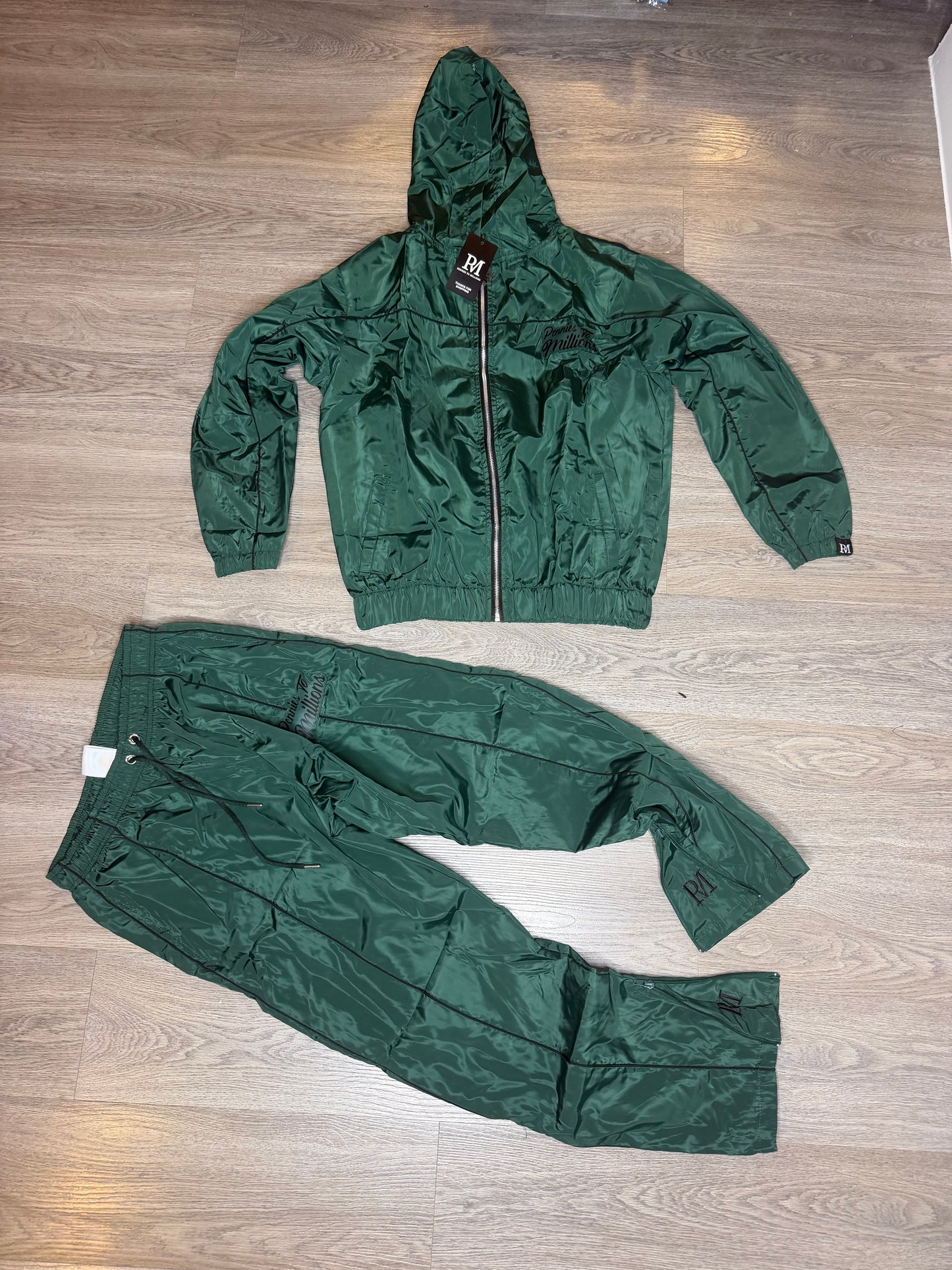 Hustlers Know How To Adapt Windbreaker Set