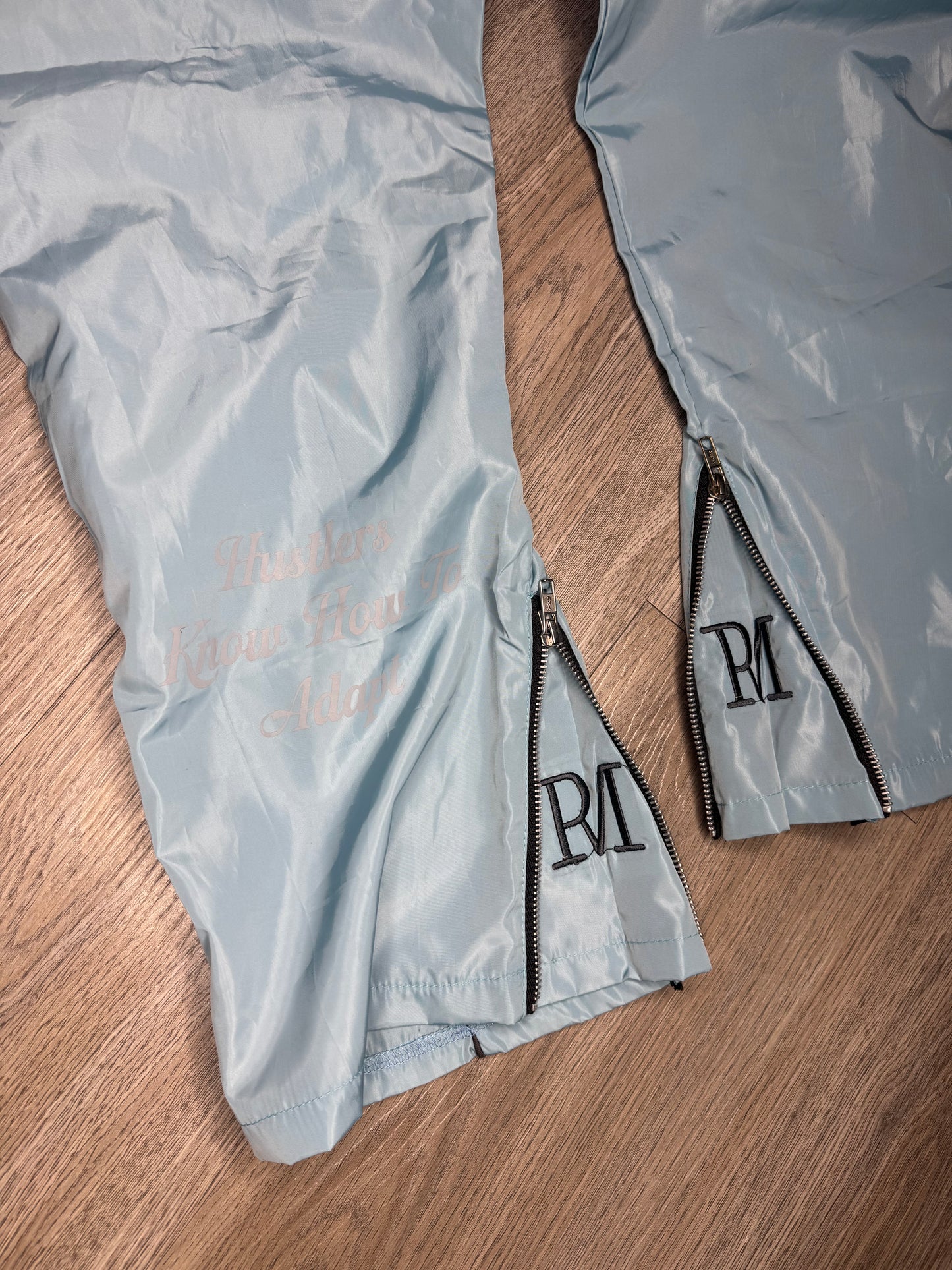 Hustlers Know How To Adapt Windbreaker Set