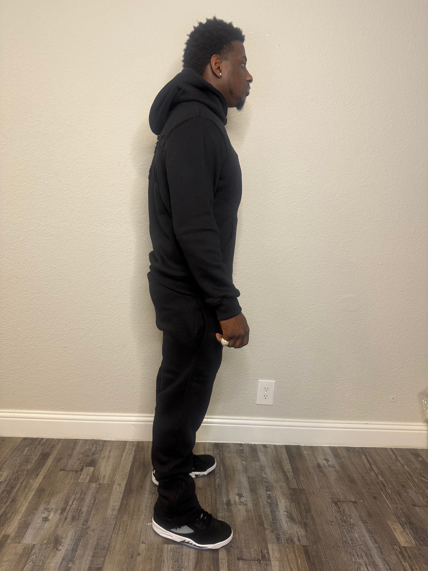 Distressed Millionaire Set