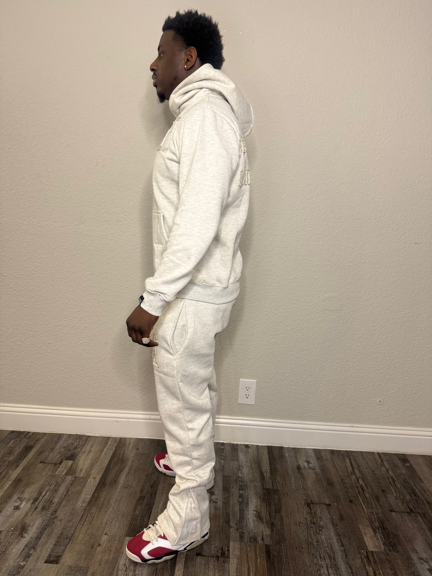 Distressed Millionaire Set